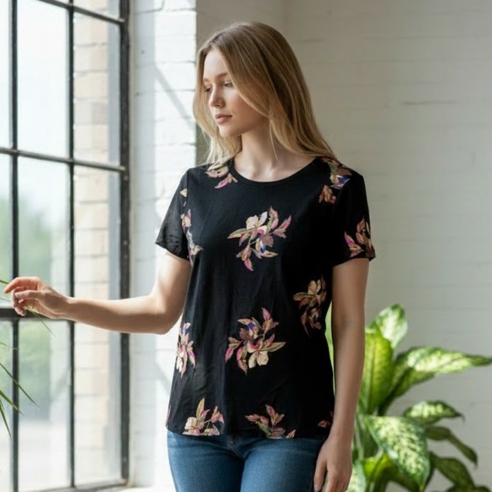 NWT a new day Black Floral Short Sleeve Tee Size L